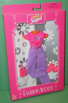 Mattel - Barbie - Fashion Avenue - Teen Skipper - Pink T-shirt/Purple Corduroy Pants - наряд